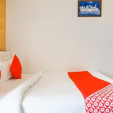 Hotel O Nitya Executive Phursungi Eksteriør billede